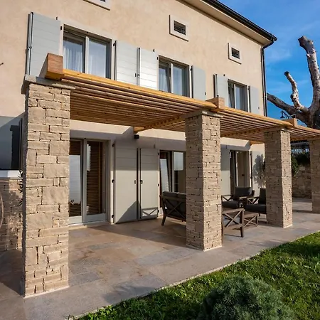 Restaurant & Villa Morgan Brtonigla Exterior foto